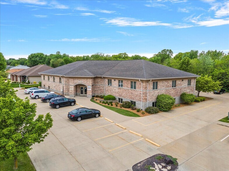 1905 Montana Dr, Springfield, IL à louer - Photo de l’immeuble – Image 1 sur 3