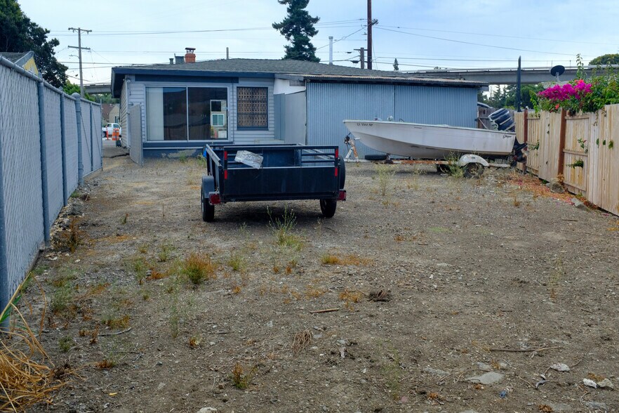 612 E Lewelling Blvd, Hayward, CA à vendre - Photo de l’immeuble – Image 3 sur 10