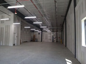140 Spaceway Ct, Garner, NC à louer Photo intérieure– Image 2 sur 2