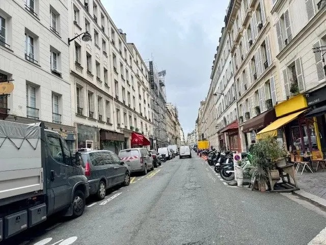 Plus de détails pour Local commercial à vendre