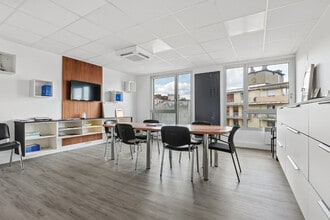 74 Rue Du Château, Boulogne-Billancourt à louer Photo intérieure– Image 2 sur 8