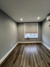 33-45 Francis Lewis Blvd, Flushing, NY à louer Photo intérieure– Image 2 sur 9