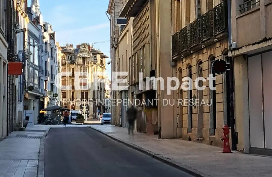 Local commercial dans Dijon à louer - Photo de l’immeuble – Image 2 sur 3