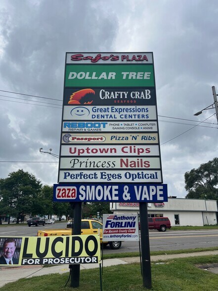 25001 Gratiot Ave, Eastpointe, MI à louer - Photo de l’immeuble – Image 2 sur 2