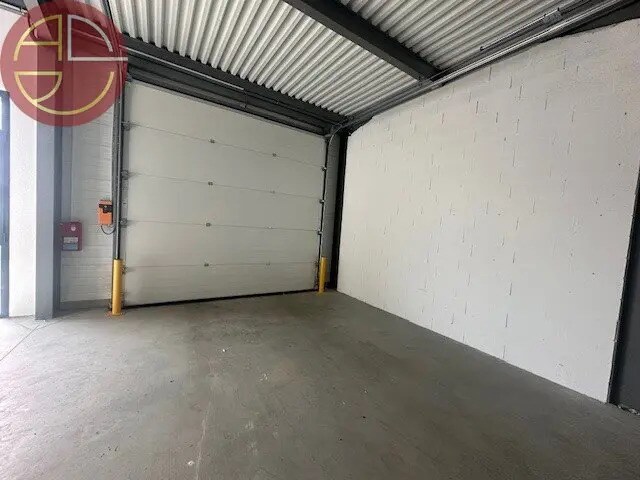 Plus de détails pour Industriel/Logistique à louer