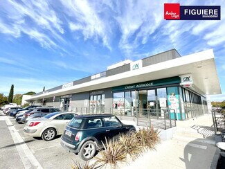 Plus de détails pour 472 Route D'Aix, Pertuis - Bureau à louer