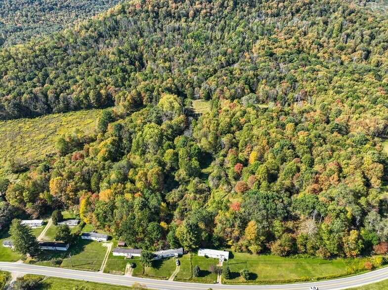 649 Bolivar Dr, Bradford, PA à vendre - Photo de l’immeuble – Image 3 sur 25