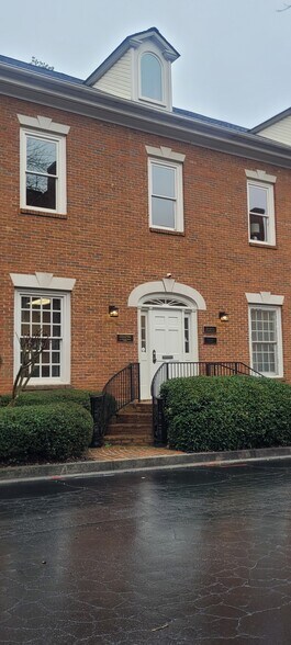 1936 N Druid Hills Rd NE, Atlanta, GA à vendre - Photo de l’immeuble – Image 3 sur 14