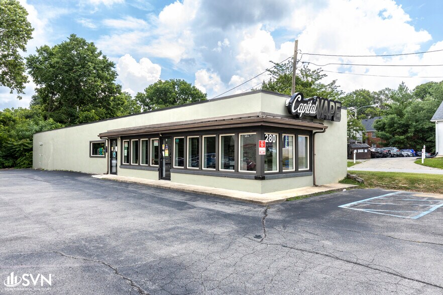 280 Versailles Rd, Frankfort, KY à vendre - Photo de l’immeuble – Image 1 sur 14