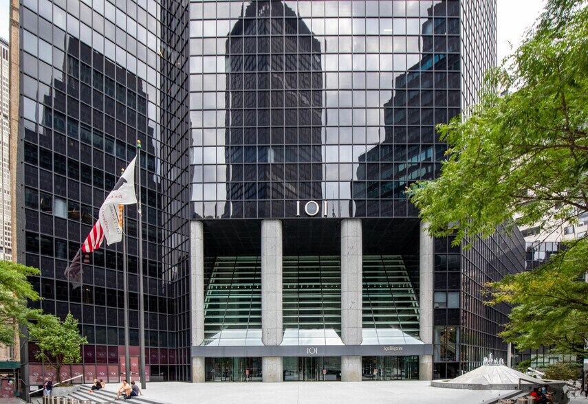 101 Park Ave, New York, NY à louer - Photo de l’immeuble – Image 3 sur 8