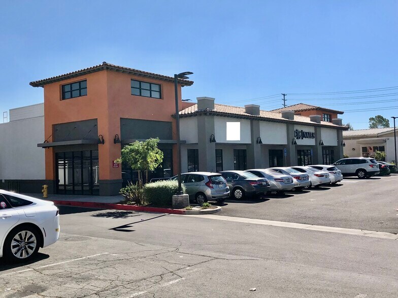 141 E Imperial Hwy, Fullerton, CA à vendre - Photo de l’immeuble – Image 2 sur 7