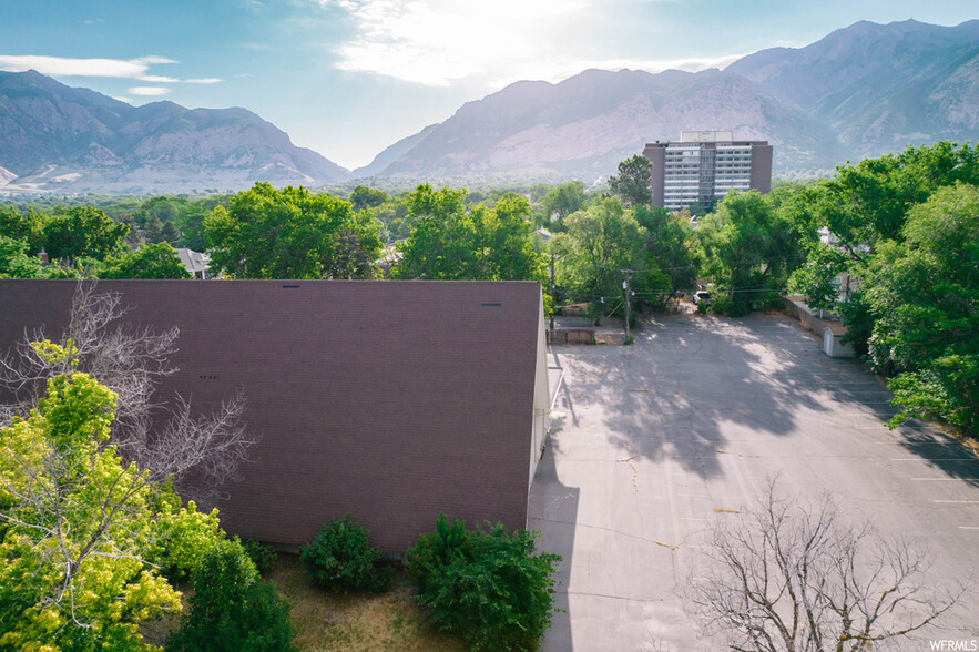 705 23rd St, Ogden, UT à louer - Photo de l’immeuble – Image 3 sur 12