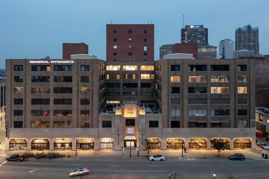710 N Tucker Blvd, Saint Louis, MO à louer - Photo de l’immeuble – Image 3 sur 22