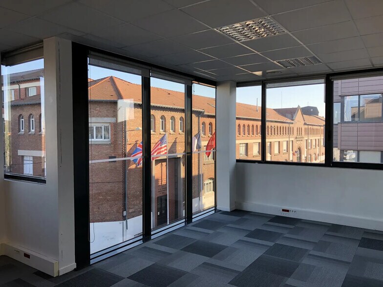 5 Rue Du Président Franklin Roosevelt, Reims à louer - Photo intérieure – Image 3 sur 6