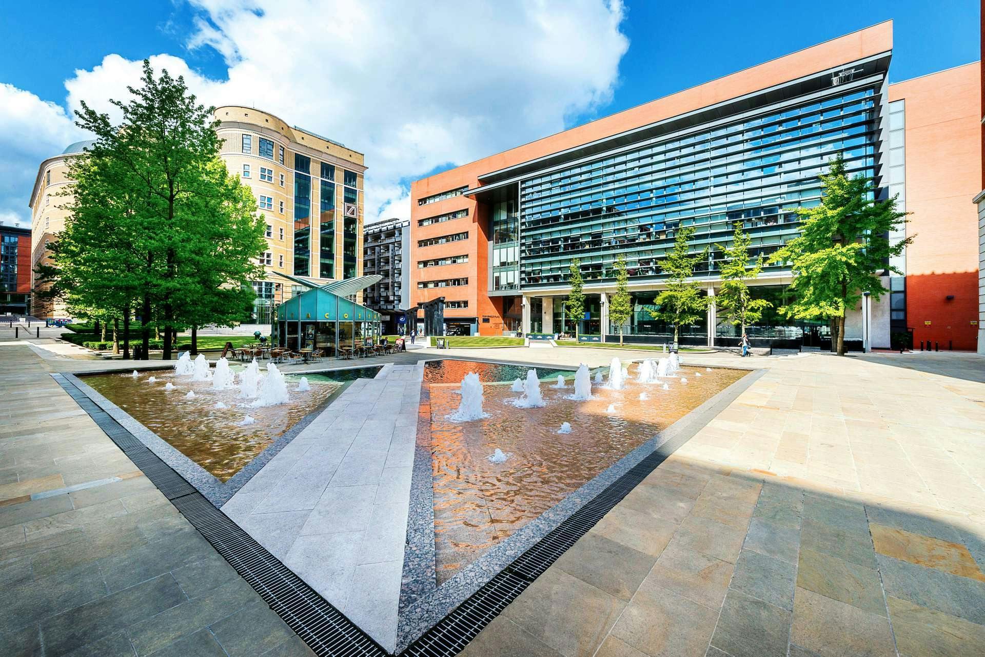 4 Brindley Pl, Birmingham à louer Photo de l’immeuble– Image 1 sur 12