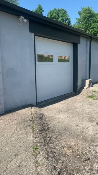 1112 S Morton St, Bloomington, IN à louer - Vidéo sur l’annonce professionnelle – Image 2 sur 22