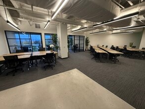 3070 Bristol St, Costa Mesa, CA à louer Photo intérieure– Image 1 sur 11