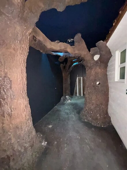 Local commercial dans Paris à louer - Photo intérieure – Image 3 sur 9