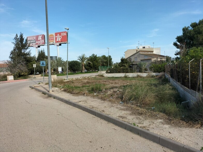 Terrain dans Granja de Rocamora, Alicante à vendre - Photo de l’immeuble – Image 2 sur 5