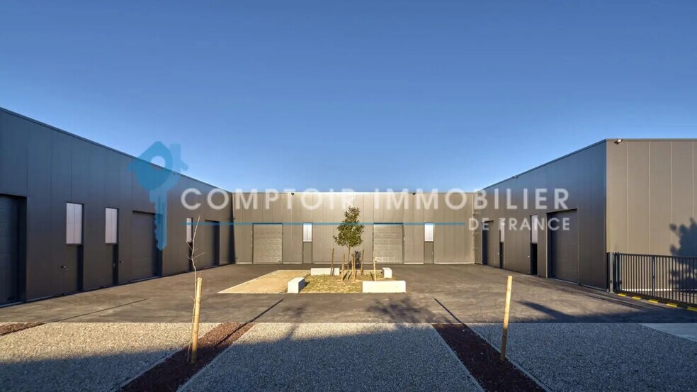 Industriel/Logistique dans Deyme à vendre - Photo de l’immeuble – Image 2 sur 14