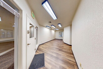 400 Yauger Way SW, Olympia, WA à louer Photo intérieure– Image 2 sur 13