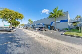 3650 Hacienda Blvd, Davie, FL à louer Aérien– Image 2 sur 7