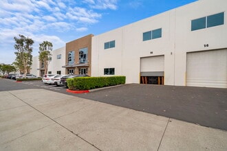 16782 Von Karman Ave, Irvine, CA à louer Photo de l’immeuble– Image 2 sur 7