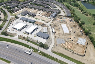 220 W John W Carpenter Fwy, Irving, TX - VUE AÉRIENNE  vue de carte - Image1