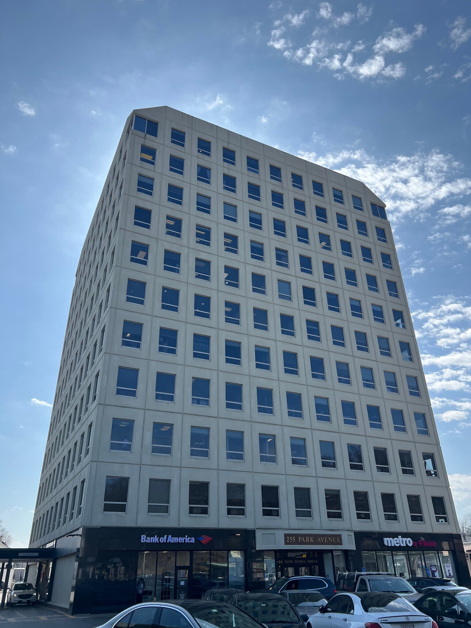 255 Park Ave, Worcester, MA à louer Photo principale– Image 1 sur 10