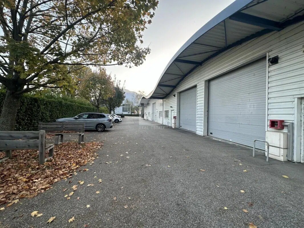 10 Rue De Brotterode, Saint-Martin-le-Vinoux à louer Photo de l’immeuble– Image 1 sur 6