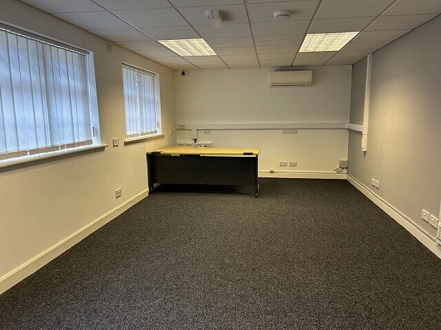 104 Harrogate Rd, Bradford à vendre - Photo intérieure – Image 2 sur 5