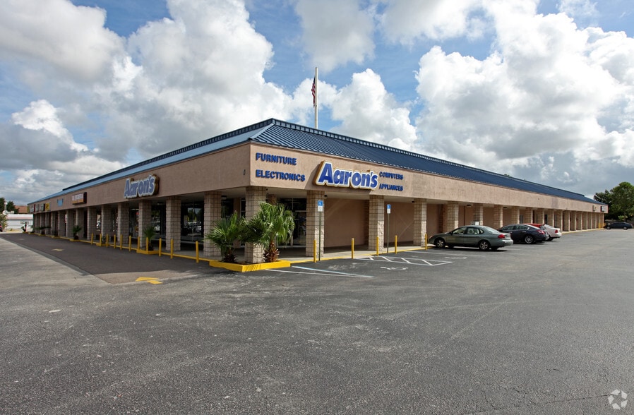 1-69 S Semoran Blvd, Orlando, FL à louer - Photo principale – Image 1 sur 4