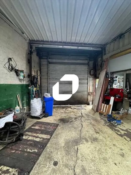 Industriel/Logistique dans Noisy-le-Sec à vendre - Photo de l’immeuble – Image 3 sur 7