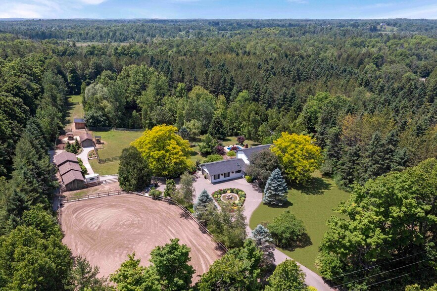 11636 Sixth Line Nassagaweya, Milton, ON à vendre - Photo de l’immeuble – Image 1 sur 28