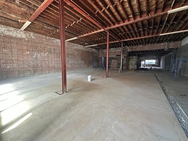175 Broadway, Long Branch, NJ à louer - Photo de l’immeuble – Image 3 sur 5
