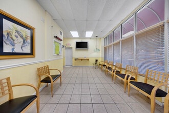 1058-1062 SW 1st St, Miami, FL à vendre Photo intérieure– Image 2 sur 14