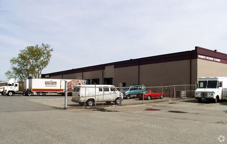 5 Wheeling Ave, Woburn, MA à louer - Autre – Image 2 sur 7