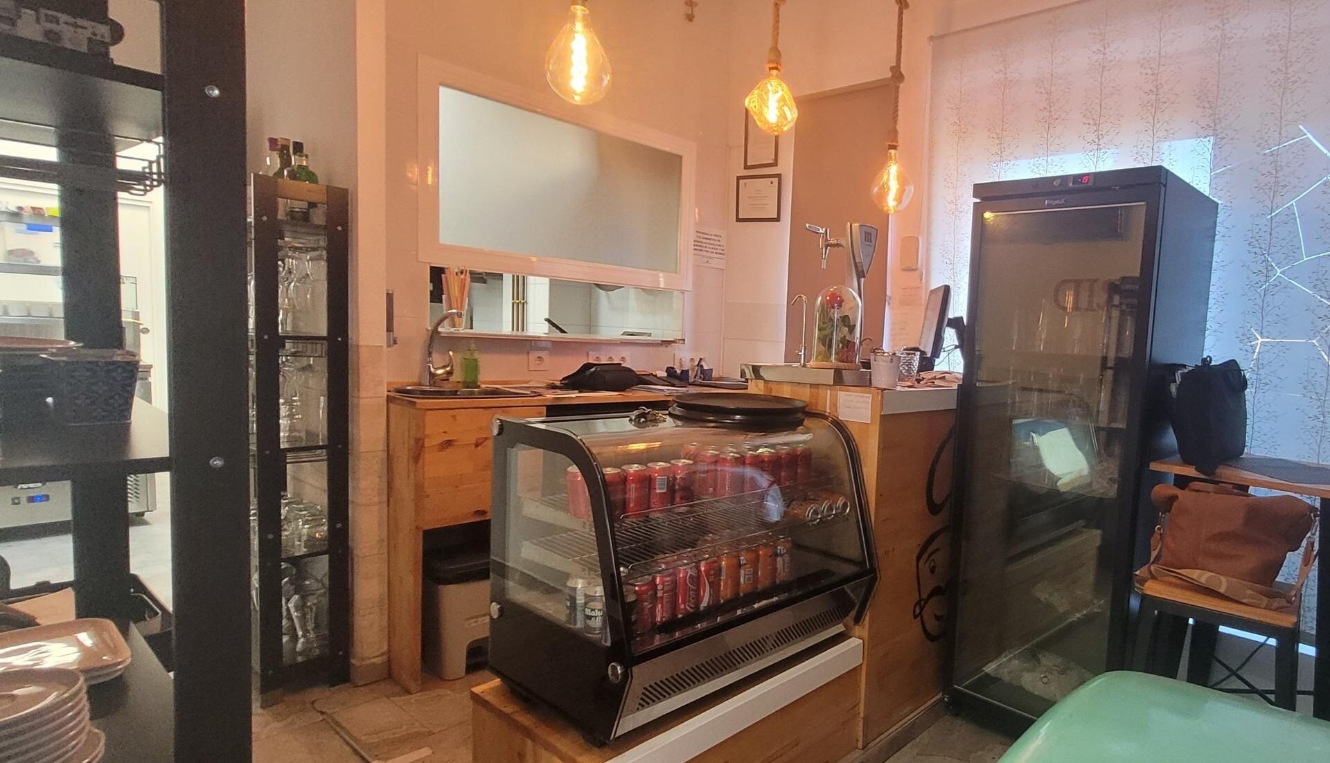 Local commercial dans Madrid, Madrid à louer Photo intérieure– Image 1 sur 4