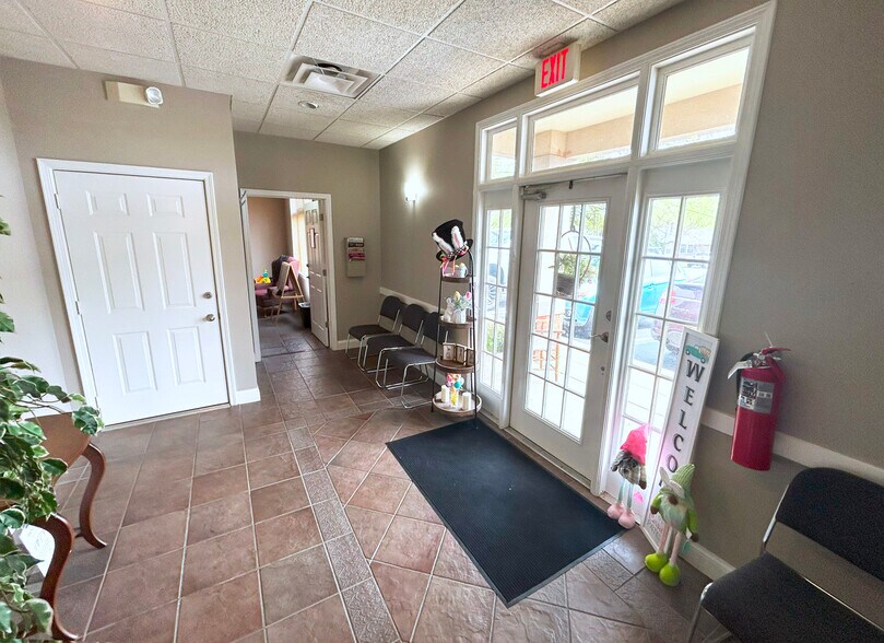 1721 McIntosh Dr, Bowling Green, KY à vendre - Photo intérieure – Image 3 sur 43