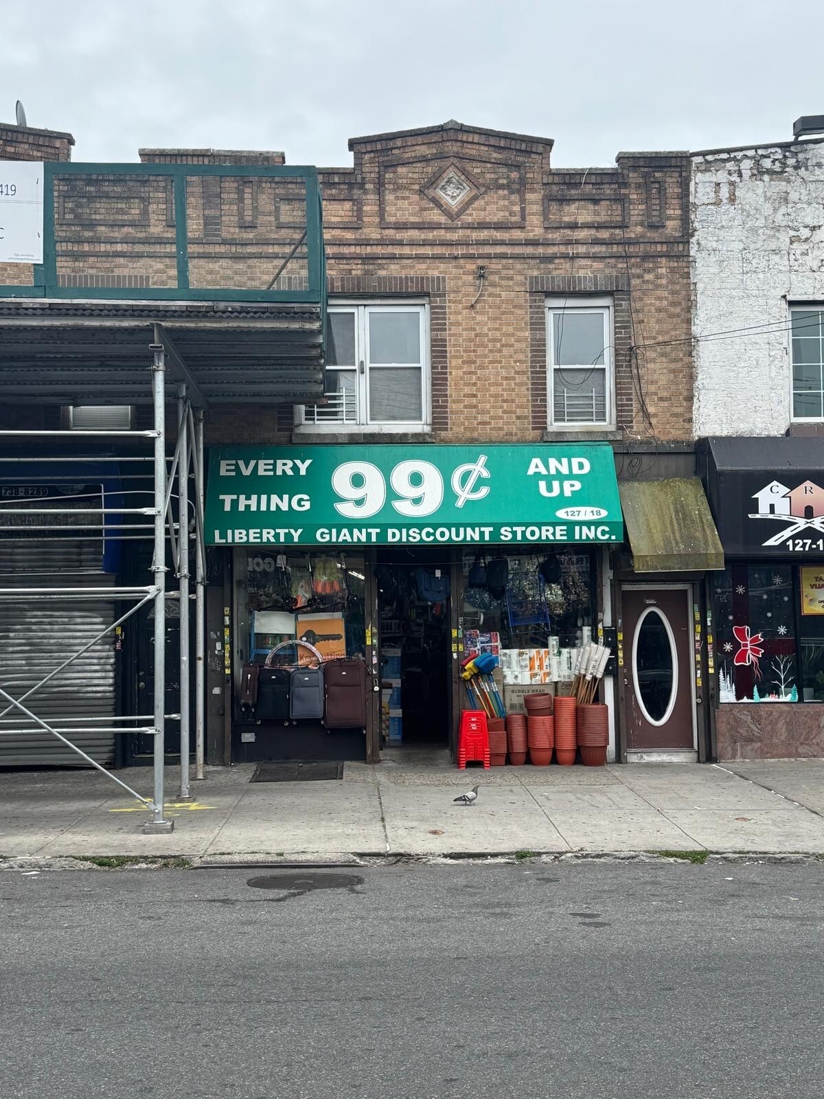 12718 Liberty Ave, South Richmond Hill, NY à vendre Photo principale– Image 1 sur 3