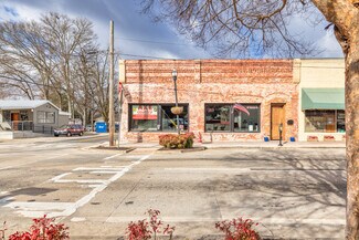Plus de détails pour 49 Macon St, Mcdonough, GA - Local commercial à vendre