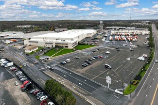 Plus de détails pour 225 Lincoln Hwy, Fairless Hills, PA - Industriel/Logistique à louer