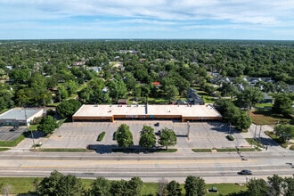 4800 W Maple St, Wichita, KS - VUE AÉRIENNE  vue de carte - Image1