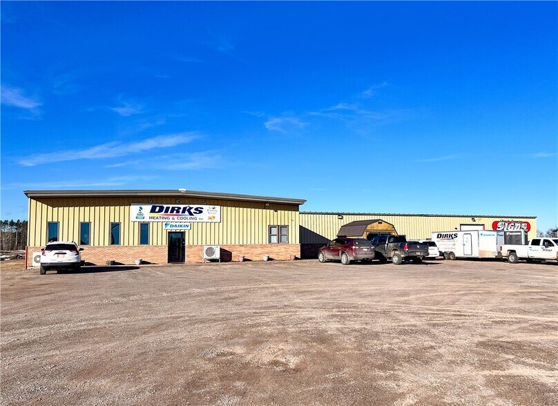 1658 US Highway 8, Barron, WI à vendre - Photo principale – Image 1 sur 38