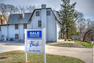 676 W Germantown Pike, Plymouth Meeting, PA à vendre Photo intérieure– Image 1 sur 18