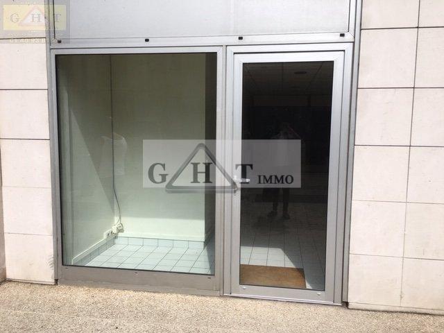 Plus de détails pour Bureau à vendre