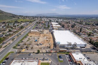 Plus de détails pour 7840 Limonite Ave, Jurupa Valley, CA - Local commercial à louer