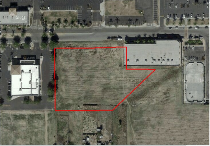 E Commonwealth Ave, San Jacinto, CA à vendre Photo principale– Image 1 sur 9