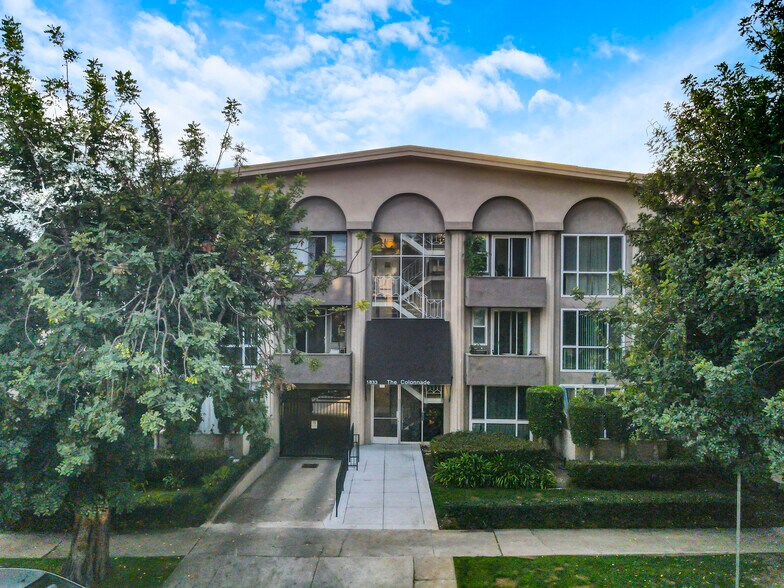 1833 Westholme Ave, Los Angeles, CA à vendre - Photo de l’immeuble – Image 1 sur 19