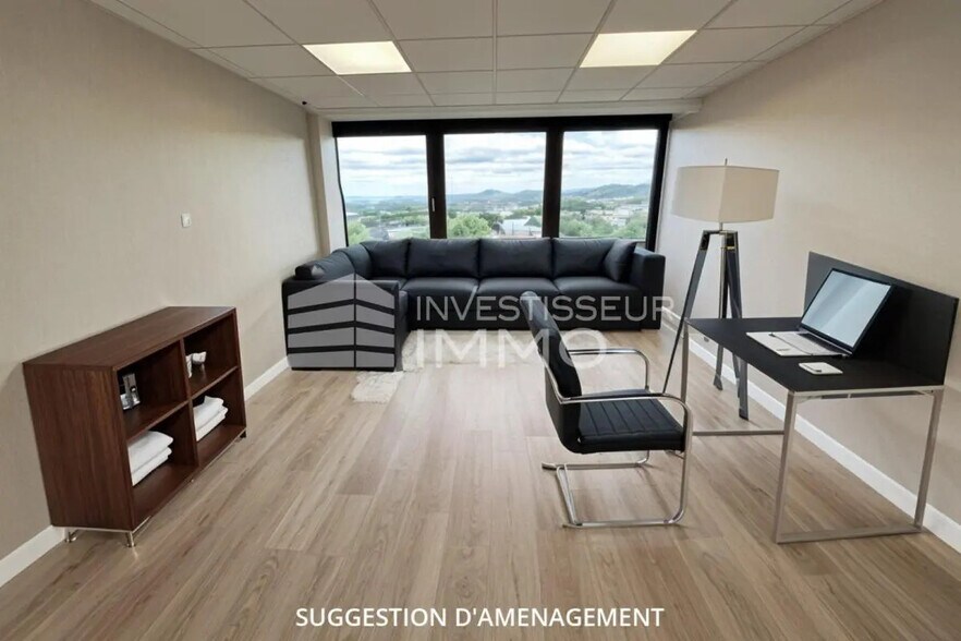 Bureau dans Valenton à louer - Photo de l’immeuble – Image 3 sur 5